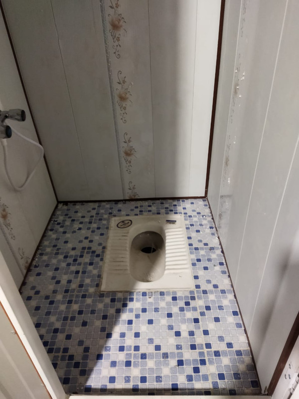 توالت ۱۰۰در ۱۲۰